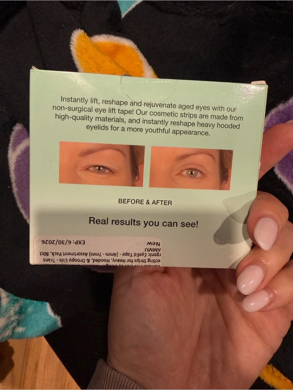 Contours eyelid strips NIB‎ assorted 80ct